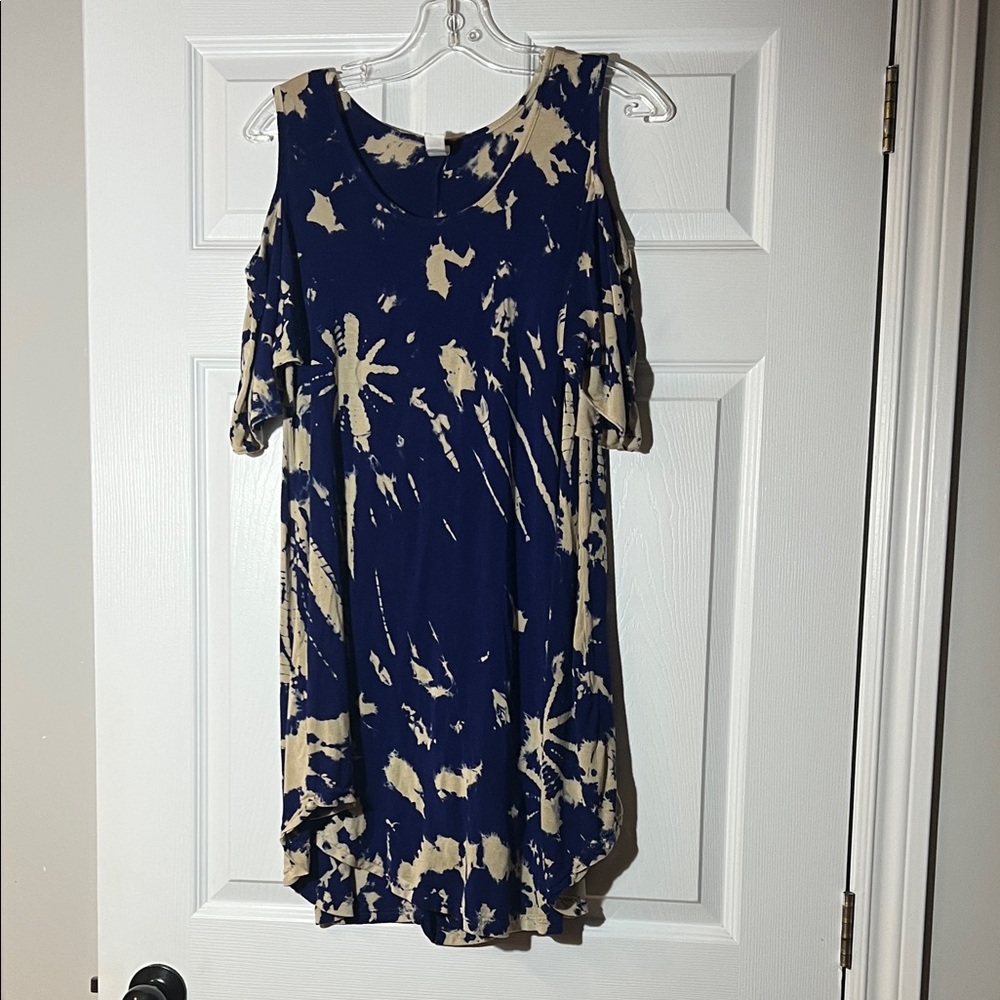 4/$20 India Boutique Navy and Ivory Dress
